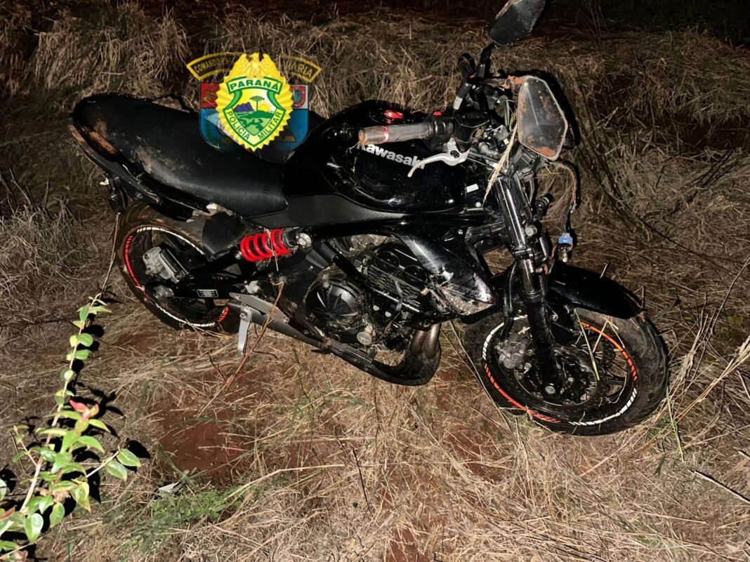 Condutor de 44 anos não resistiu após queda de moto em trecho da rodovia estadual; Polícia Militar Rodoviária atendeu a ocorrência