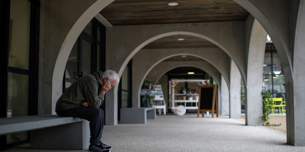 2022-09-28t124136z_1_lynxmpei8r0m9_rtroptp_4_france-alzheimers-village