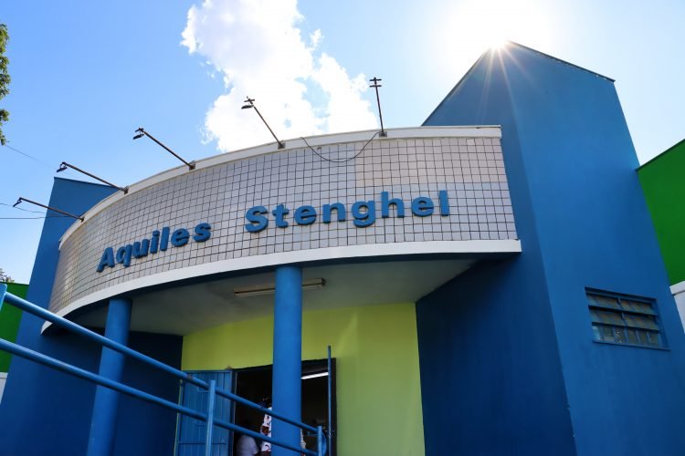 UBS-Aquiles-Stenghel-fachada-Emerson-Dias-1-750x500-2